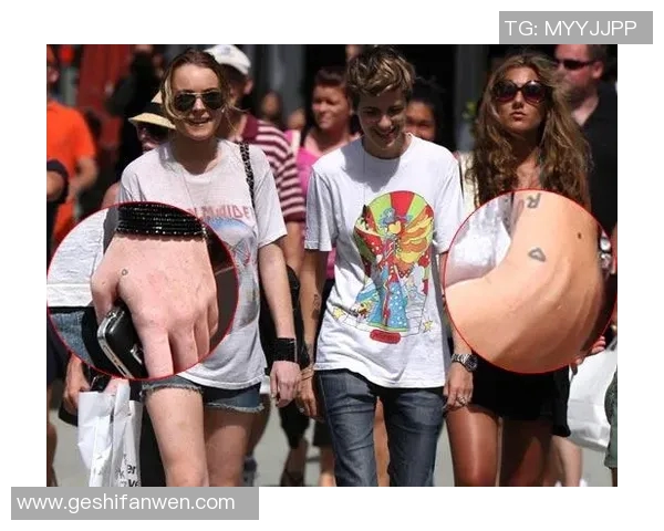 篮球明星胸前纹身的艺术与意义探讨如何影响他们的职业生涯与个人形象